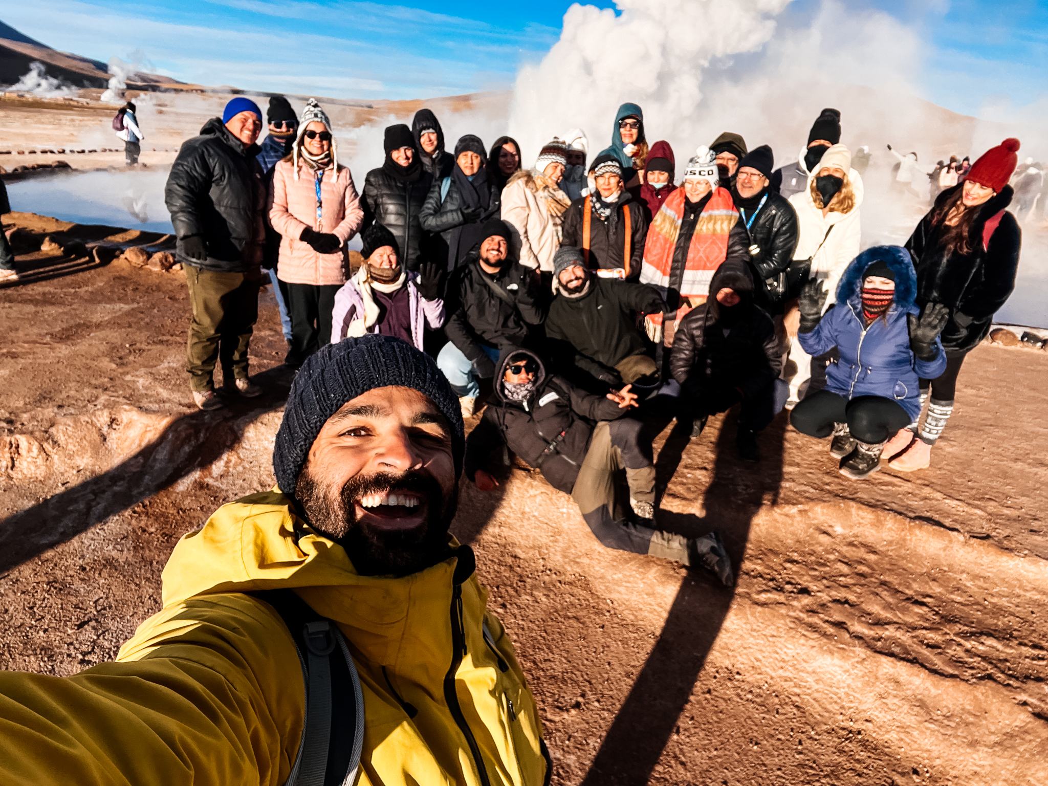 Grupo de viajantes Atllas reunido em uma expedição